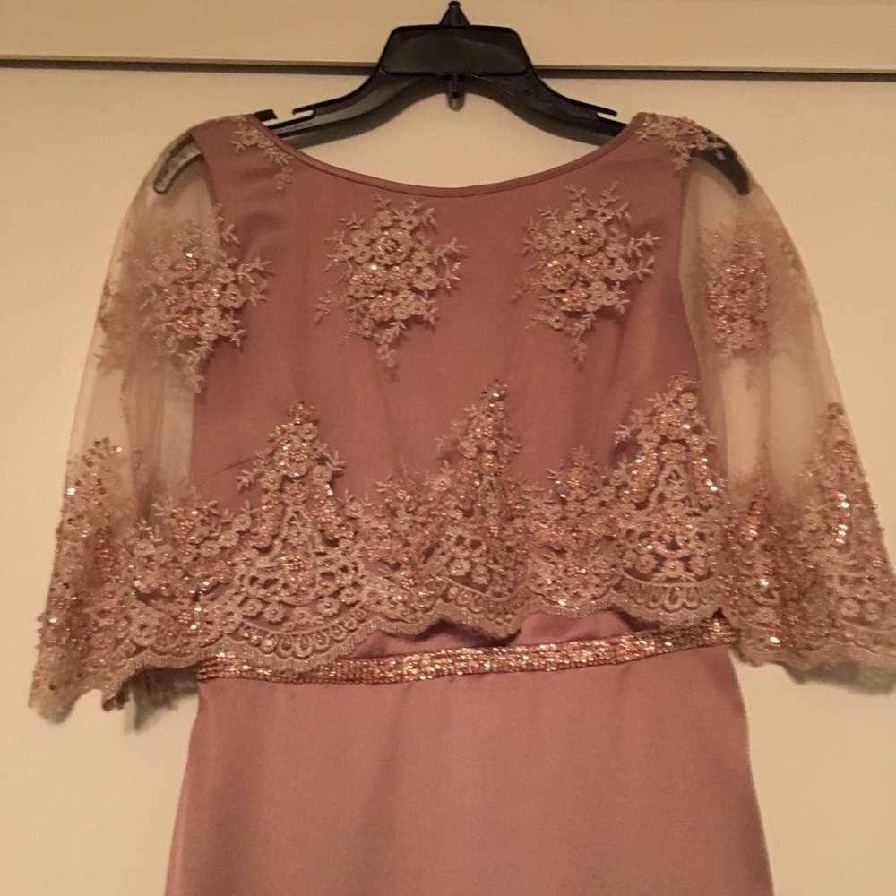 HP⭐️ EUC Formal evening dress - Picture 3 of 5